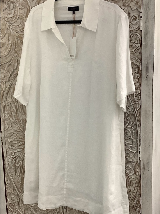 Quince Dresses & Skirts - Quince White Linen Short-Sleeve Button Down popover dress.